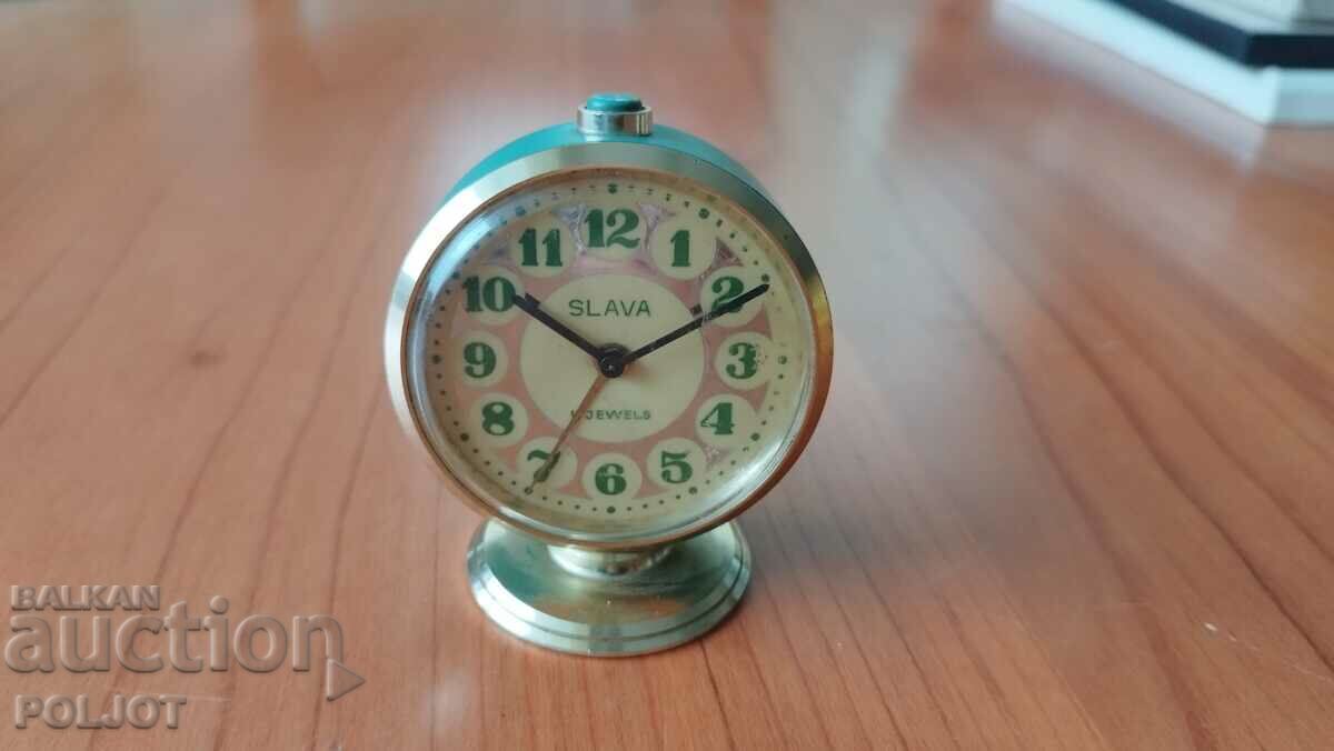 Vechi ceas deșteptător SLAVA, URSS, anii 1980.