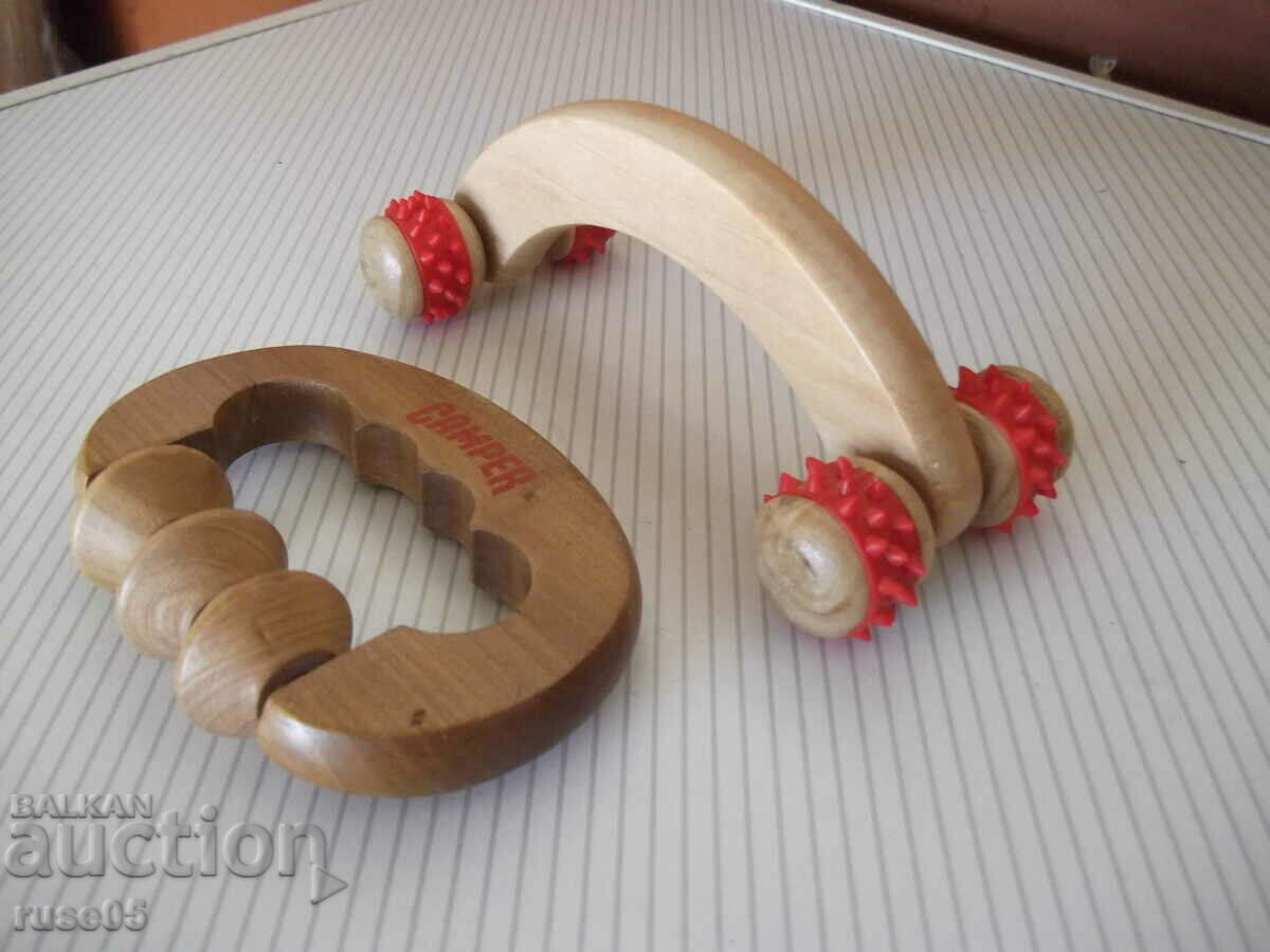 Lot of 2 pcs. wooden massagers with price 5.00 BGN | € 2.56