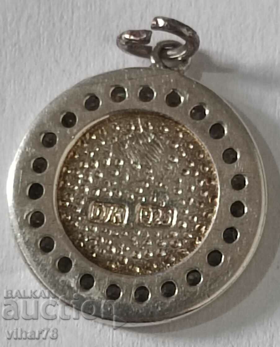 Auction Silver pendant with diamonds Auction Silver pendant with diamonds