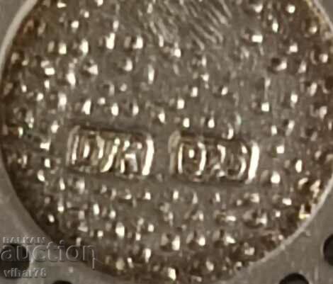 Delivery of Silver pendant with diamonds Delivery of Silver pendant with diamonds