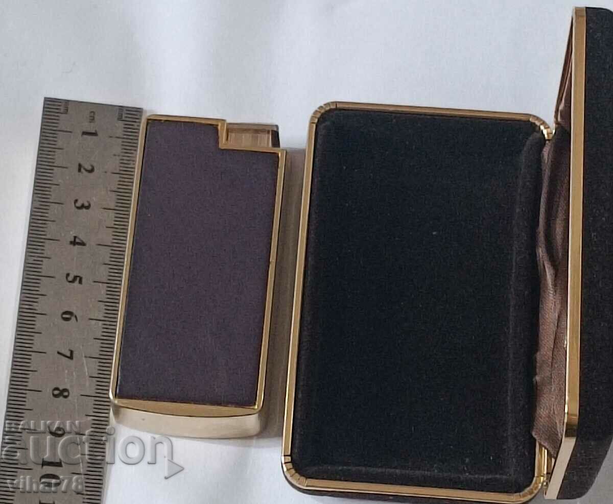 Lighter with box with price 65.99 BGN | € 33.74 Lighter with box with price 65.99 BGN | € 33.74