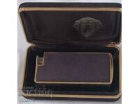 Αναπτήρας με κουτί