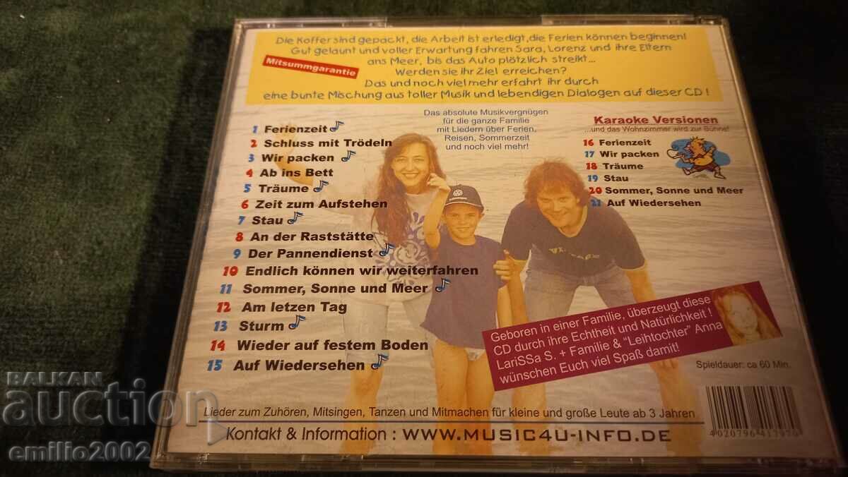 Auction  Audio CD Sara Lorenz