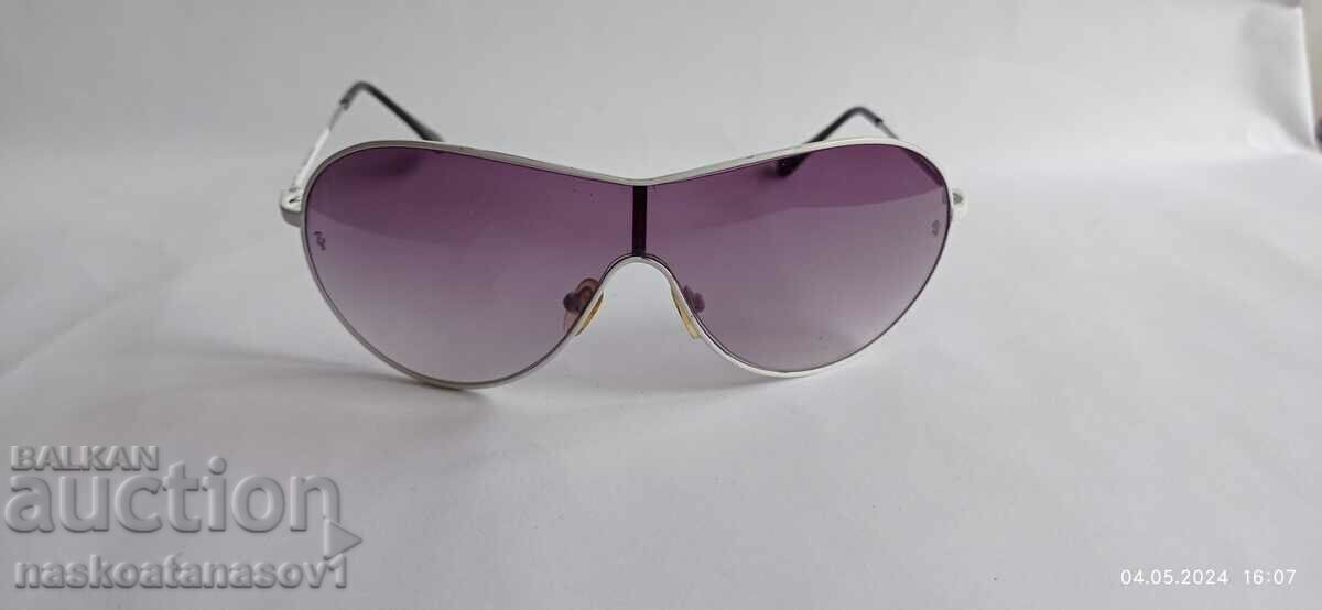 Ray BAN sunglasses