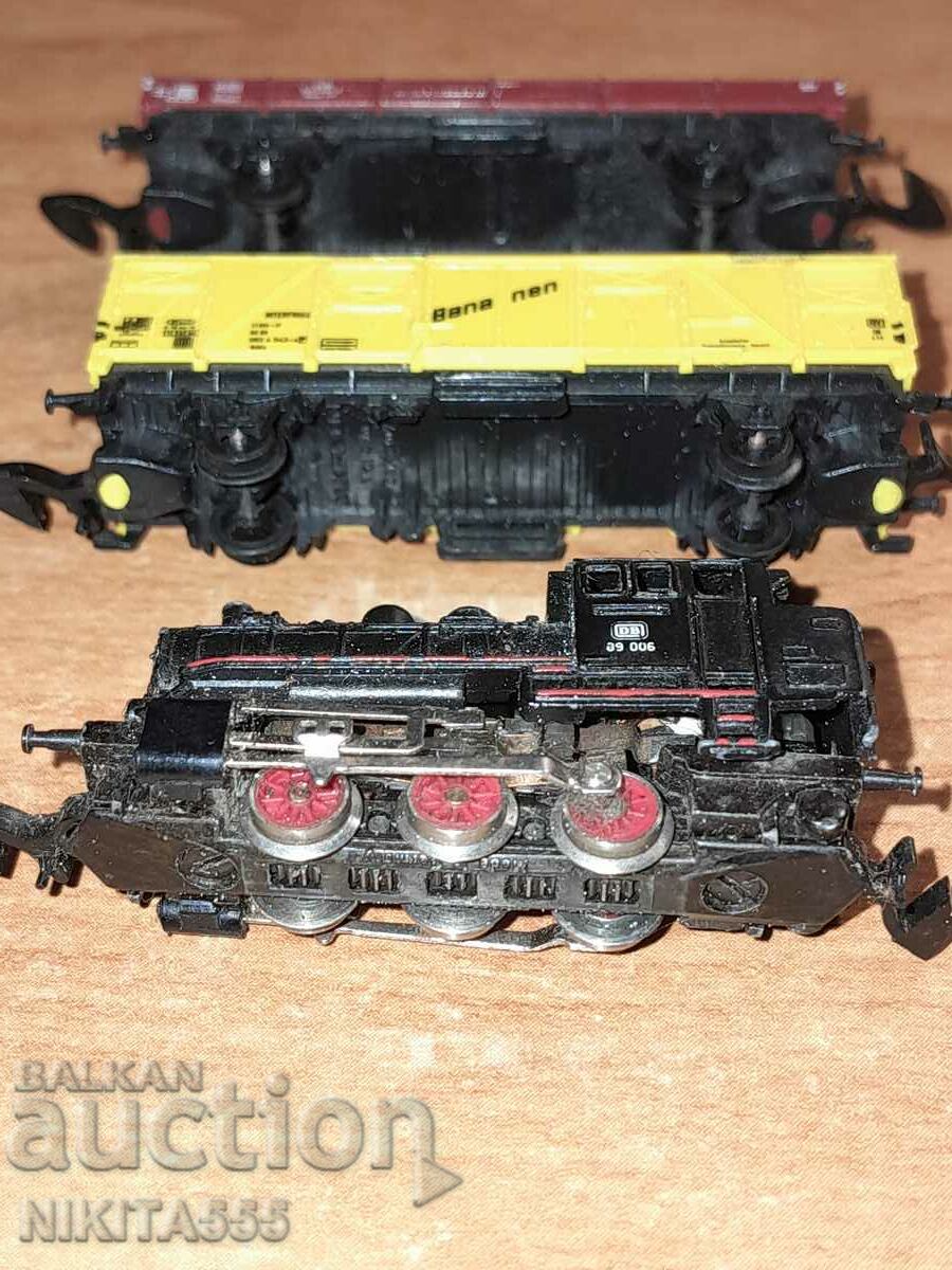 MÄRKLIN Small Train - Steam Locomotive DB 030, No. 39003 - 5