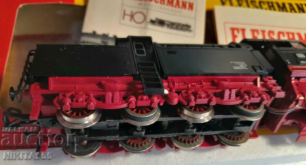 Delivery of Locomotive Fleischmann 4175 HO Gauge Class BR 50 058 2-10-0 Delivery of Locomotive Fleischmann 4175 HO Gauge Class BR 50 058 2-10-0