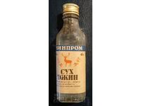 Old bottle/cartridge alcohol Dry gin