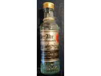 Стара бутилка/патронче алкохол Der Alte (немска ракия)