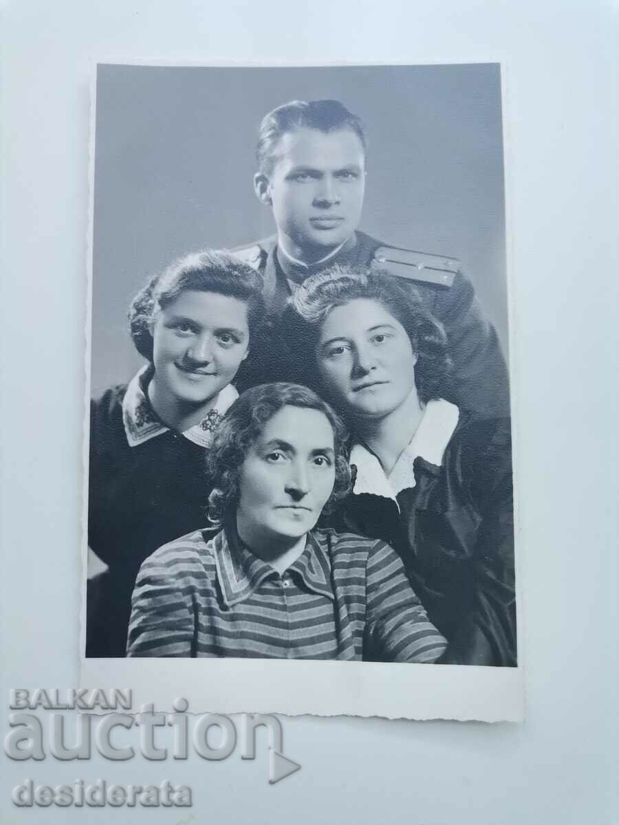 Old photograph of the Bakalchevi family, Nevrokop