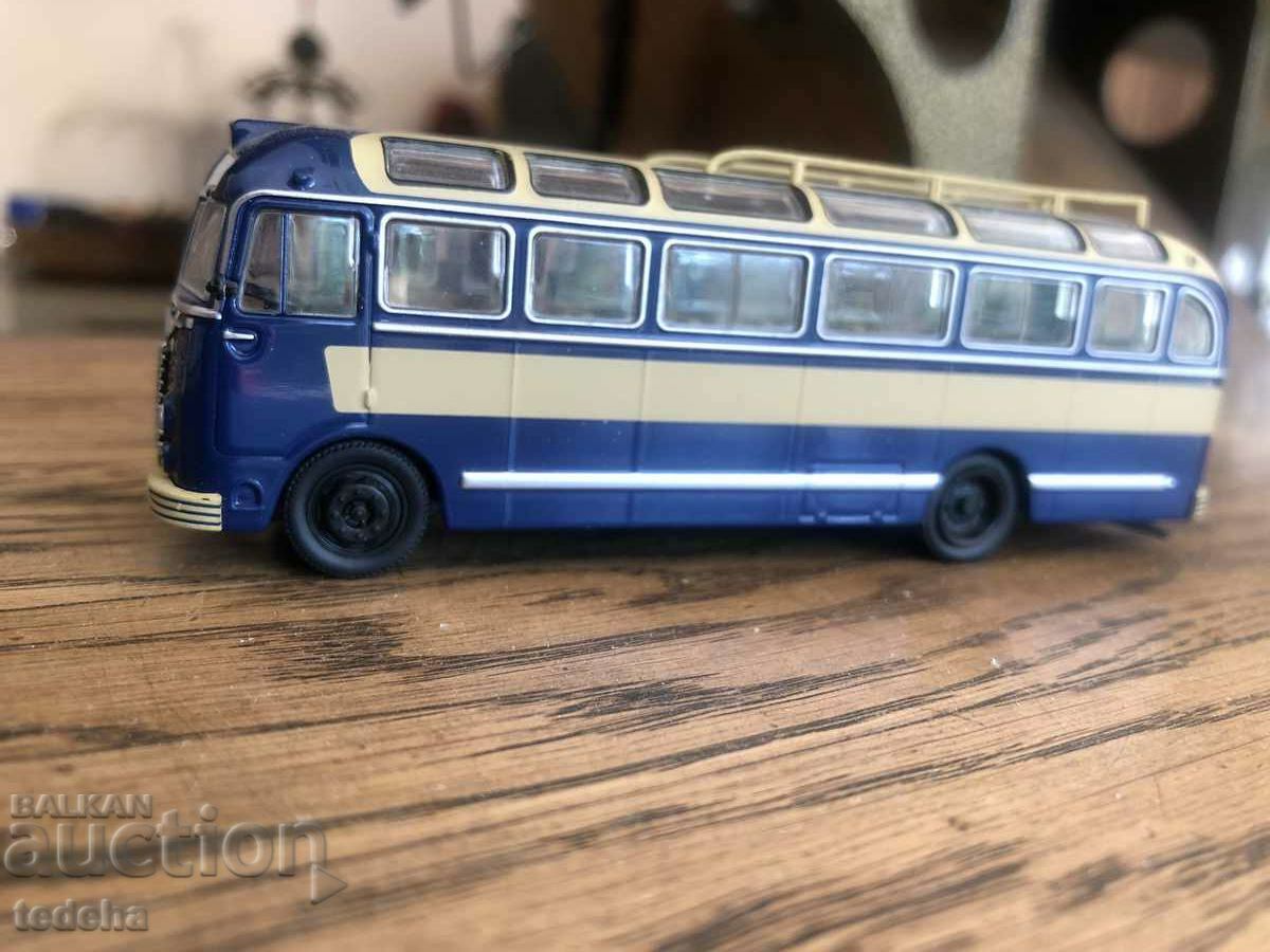 Auction IKARUS 30 - 1951 PERFECT Auction IKARUS 30 - 1951 PERFECT