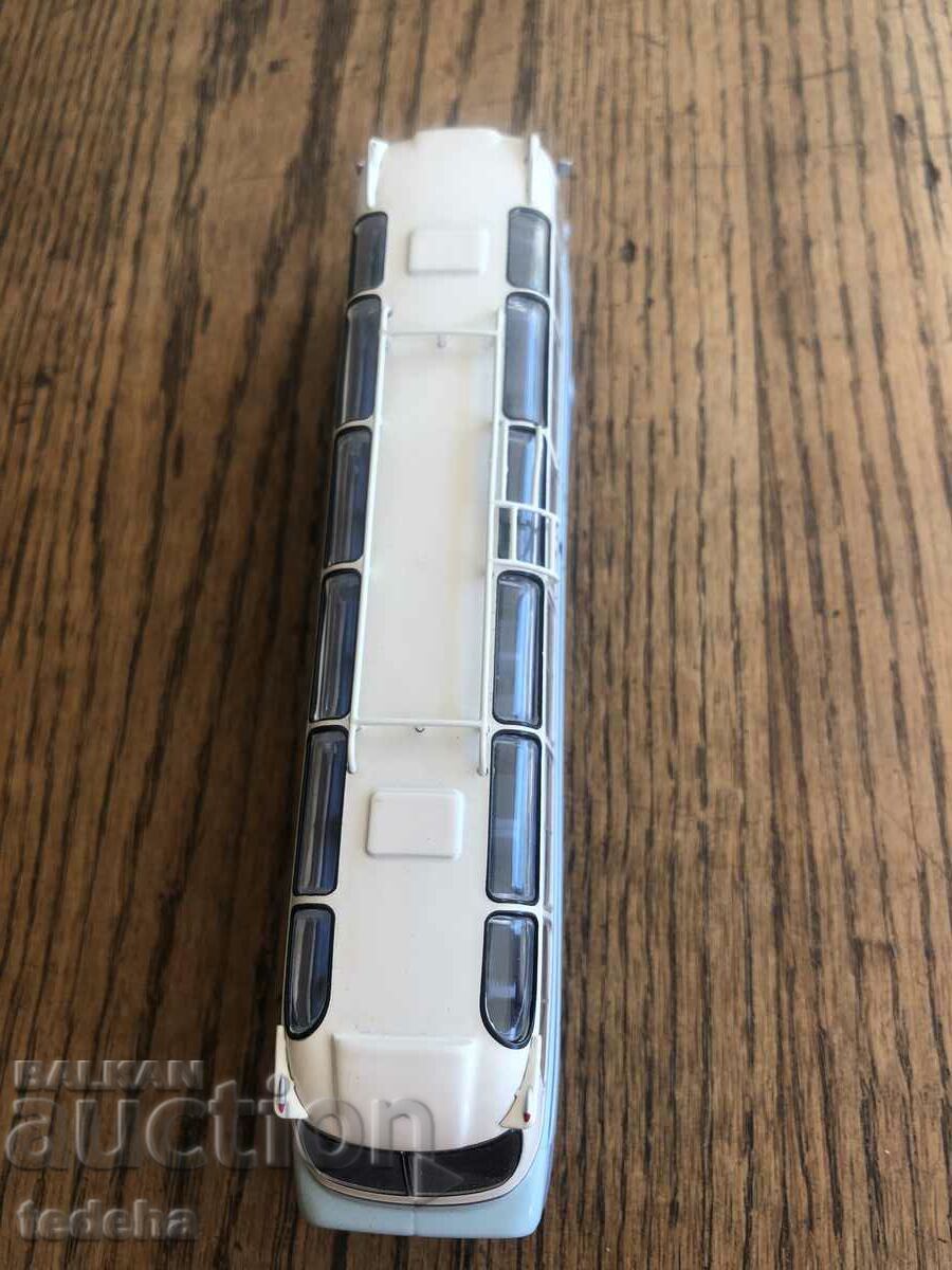 ICARUS - 55 of 1960 - FREAKING - 5 ICARUS - 55 of 1960 - FREAKING - 5