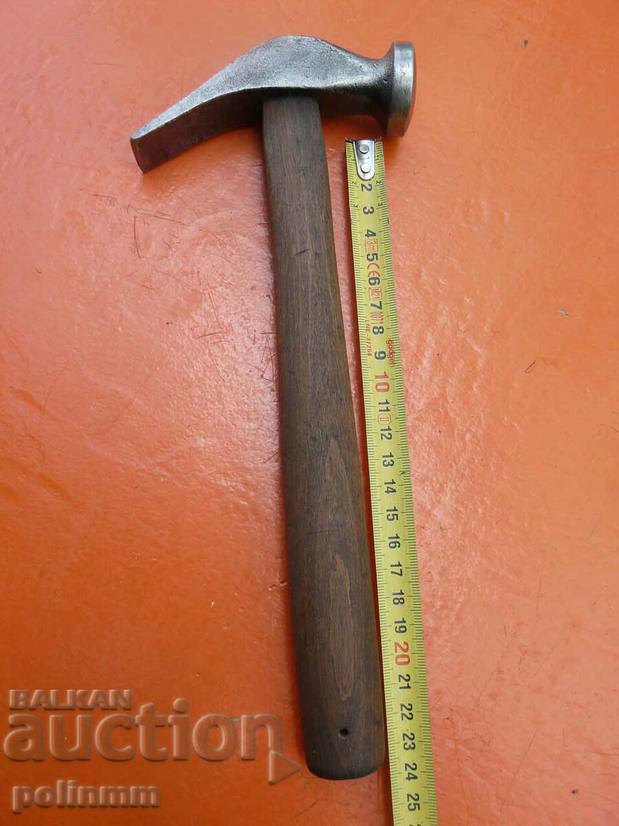 Old cobbler's hammer - 266