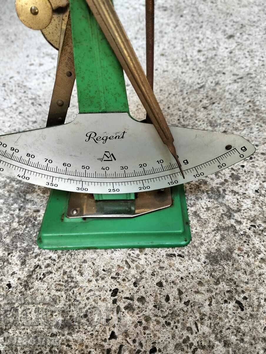 Стара пощенска везна с цена € 32.99 | 64.52 лв.