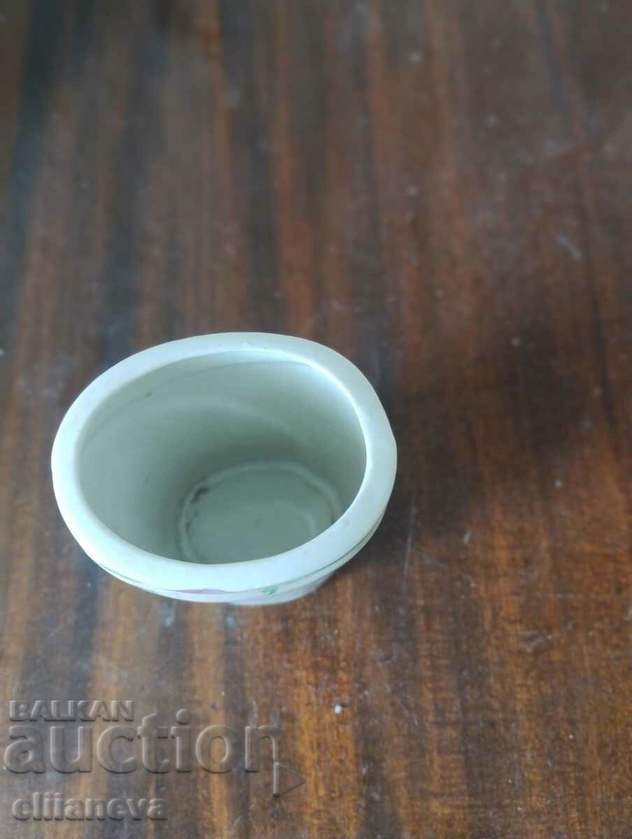 A vase with price 5.00 BGN | € 2.56 A vase with price 5.00 BGN | € 2.56