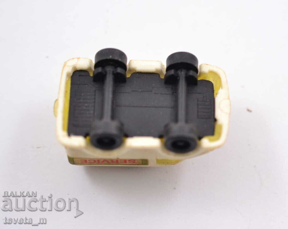 Delivery of Chocolate egg trolley toy plastic Delivery of Chocolate egg trolley toy plastic