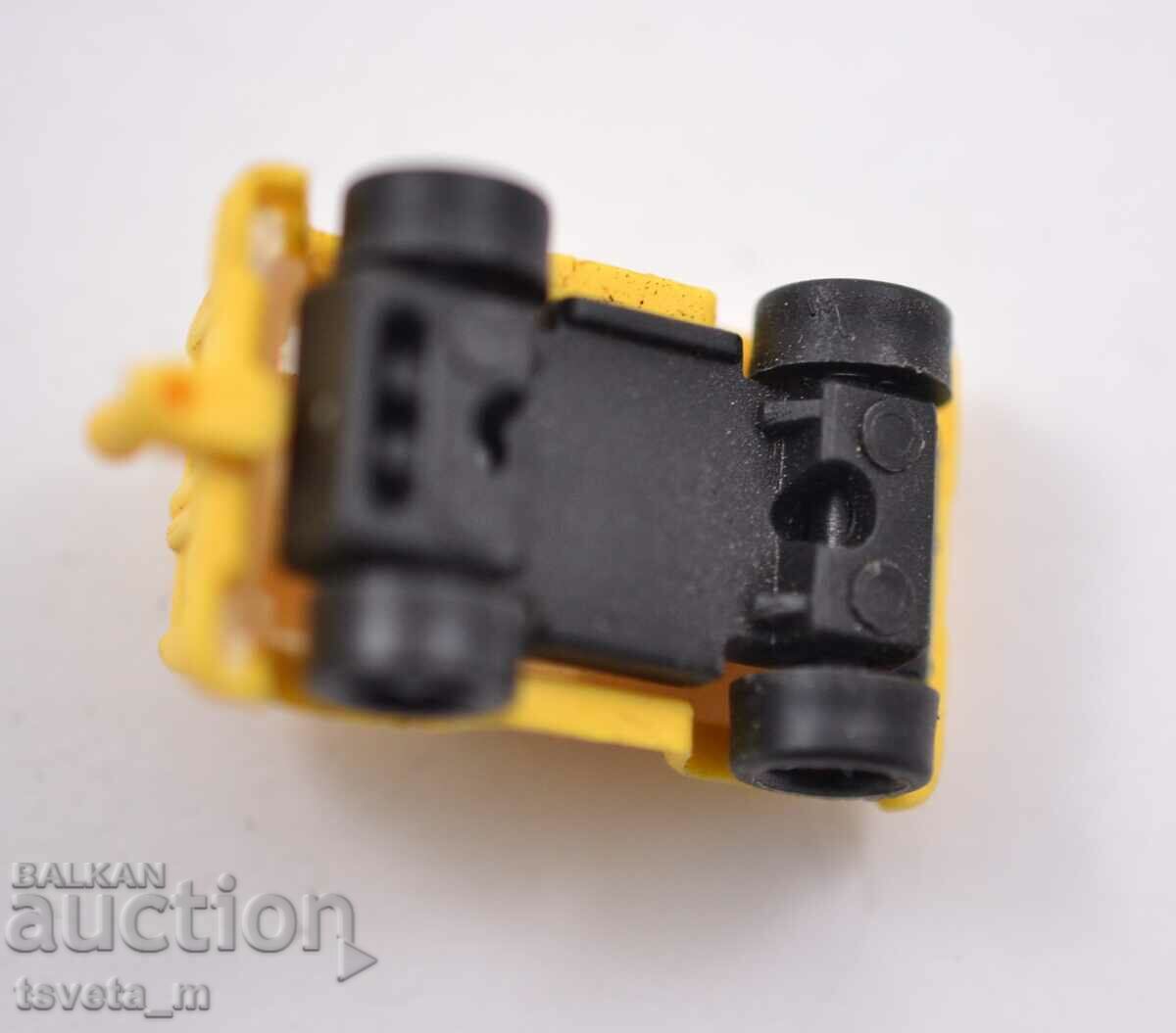 Delivery of Chocolate egg trolley toy plastic Delivery of Chocolate egg trolley toy plastic