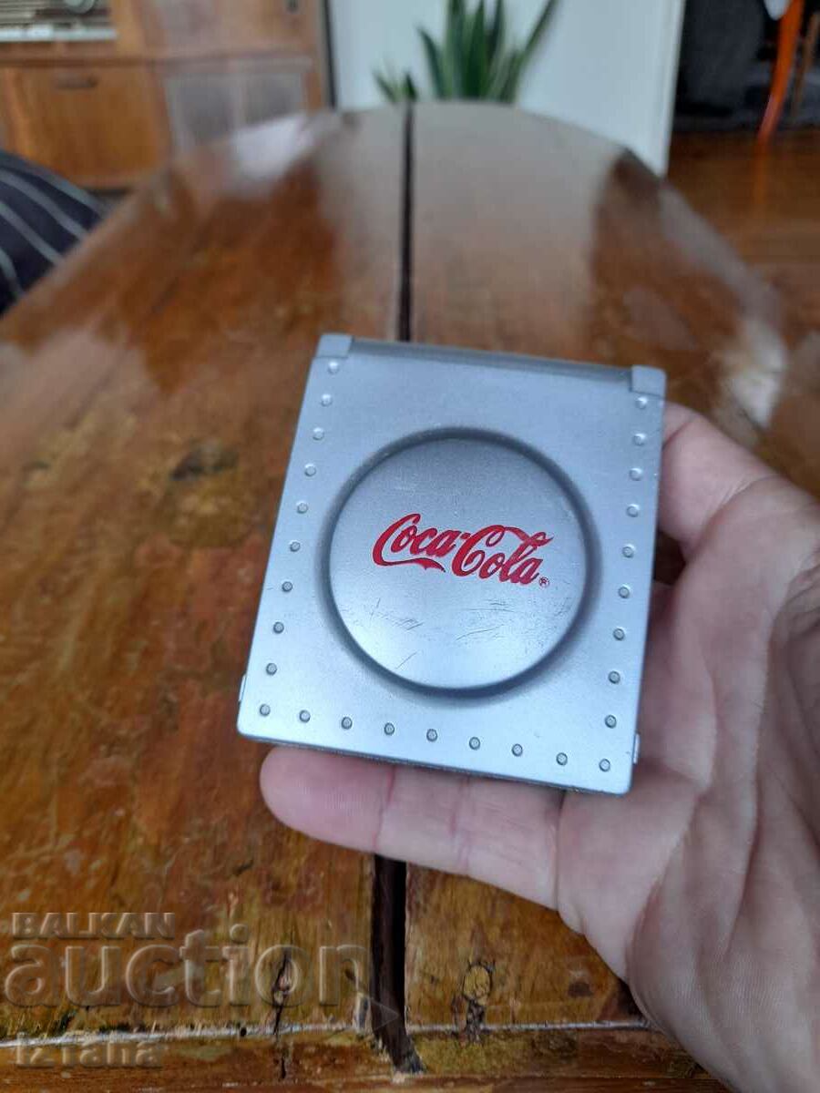 Coca Cola clock, Coca Cola with price 37.00 BGN | € 18.92 Coca Cola clock, Coca Cola with price 37.00 BGN | € 18.92