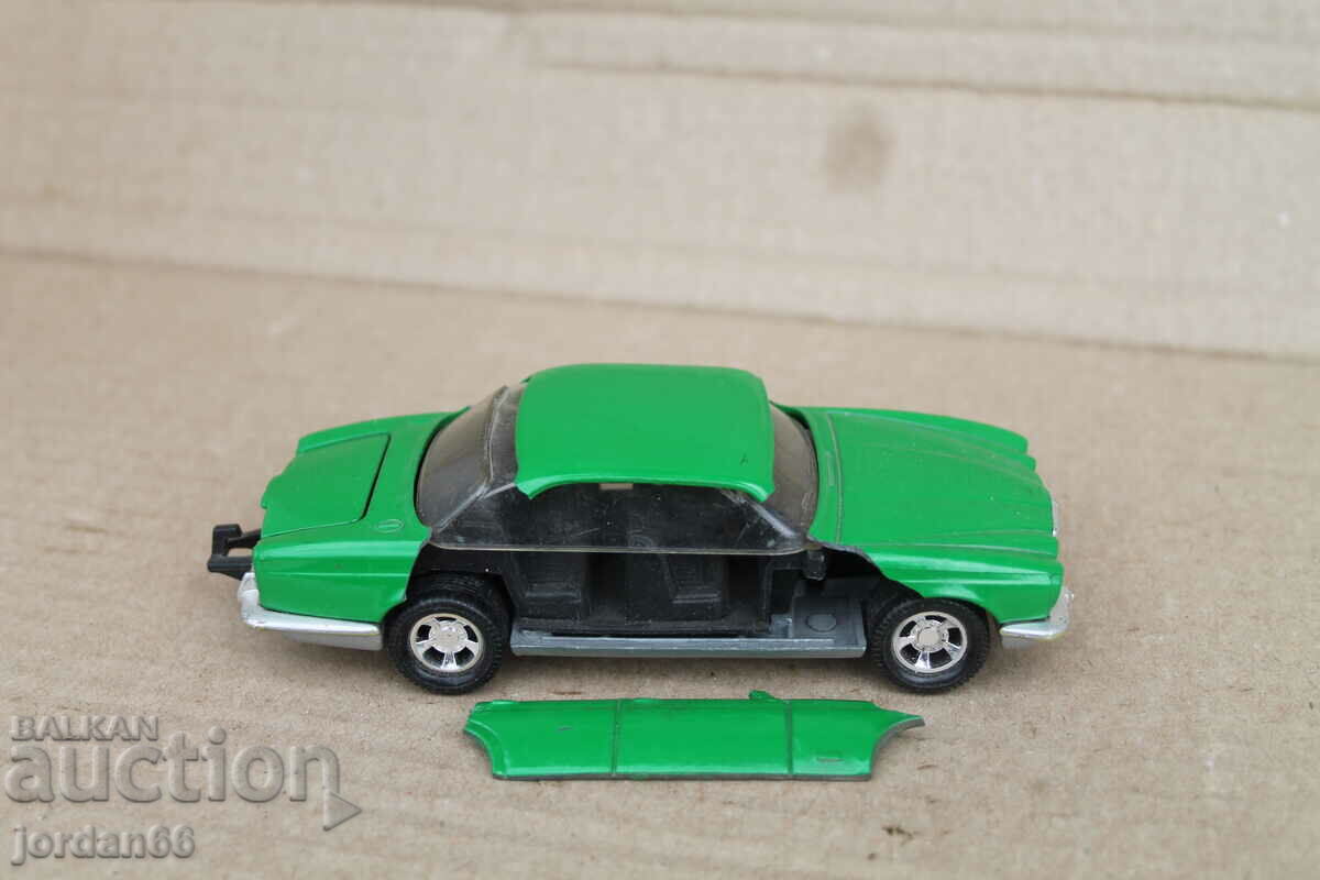 Children's car "Matchbox" Jaguar XJ 12
