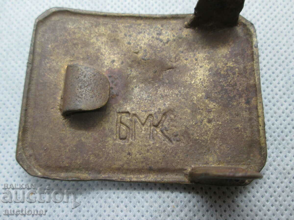 Auction OLD TOKA - WE BUILD AND WATCH Auction OLD TOKA - WE BUILD AND WATCH