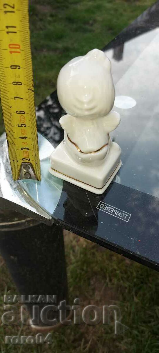 Livrarea PUI PORCELAN - CAPODIMONTE