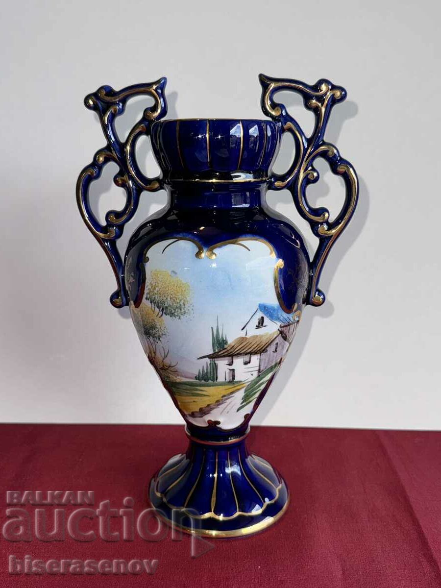 Красива порцеланова ваза || R B ALCOBACA MADE IN PORTUGAL