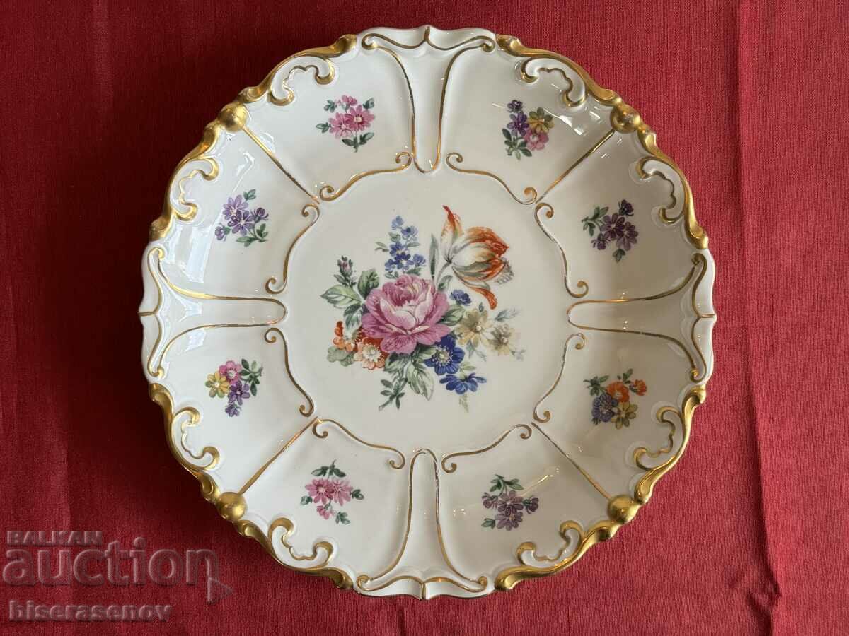 Beautiful porcelain plate with markings!NO REMARKS!