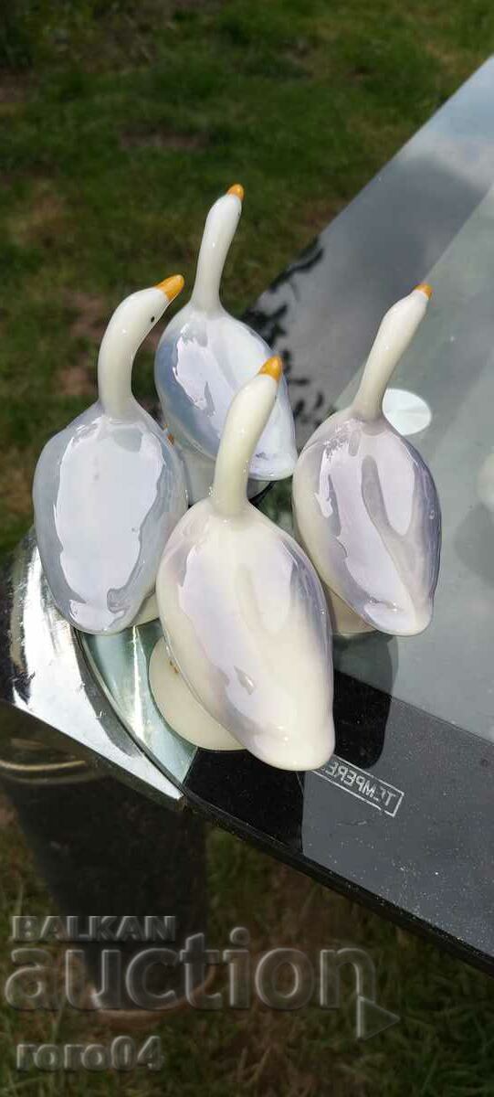 Аукцион ПОРЦЕЛАНОВИ СТАТУЕТКИ - 4 БРОЯ Аукцион ПОРЦЕЛАНОВИ СТАТУЕТКИ - 4 БРОЯ