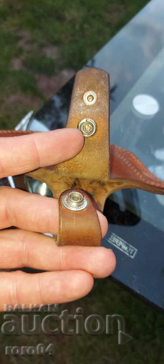 Auction HOLSTER - LEATHER - TARIKATSKI Auction HOLSTER - LEATHER - TARIKATSKI