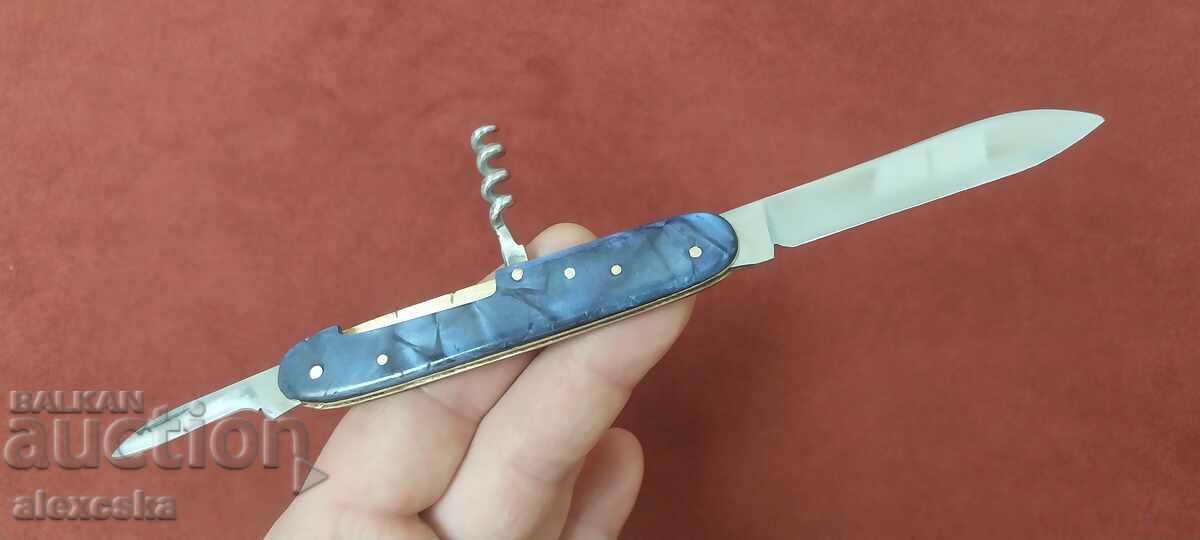 Auction Pocket knife - Hammer and Sickle Auction Pocket knife - Hammer and Sickle