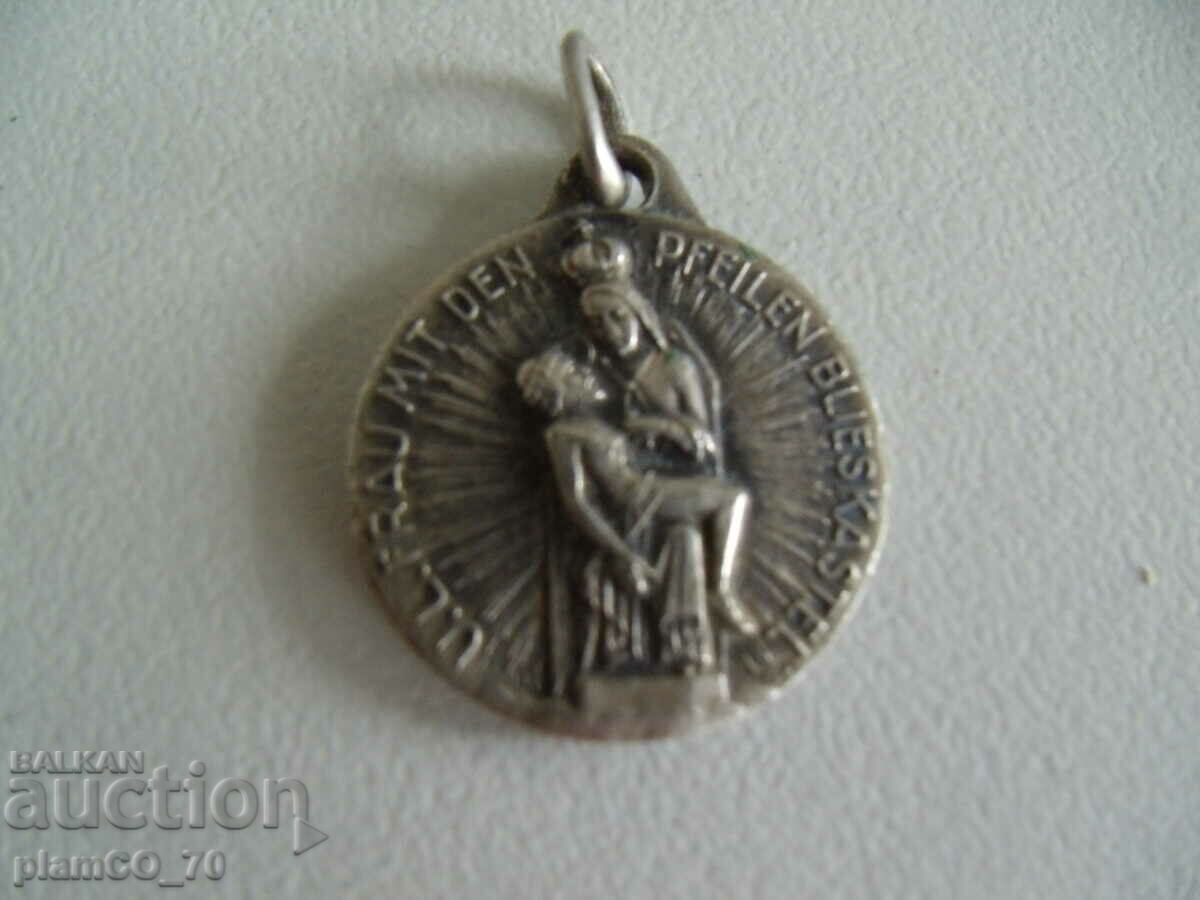 #*7504 Παλιό Μεταλλικό Καθολικό Μετάλλιο - Λέιζερ με τιμή 3.00 BGN | € 1.53 #*7504 Παλιό Μεταλλικό Καθολικό Μετάλλιο - Λέιζερ με τιμή 3.00 BGN | € 1.53