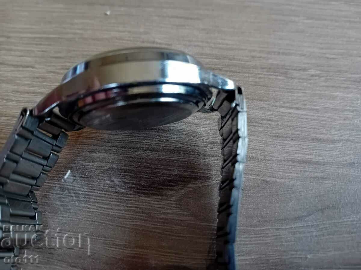 Delivery of CLOCK FLIGHT BELL Delivery of CLOCK FLIGHT BELL