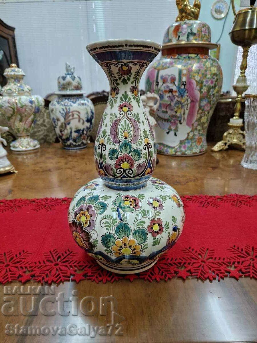 A lovely antique Dutch Delft vase with price 111.00 BGN | € 56.75 A lovely antique Dutch Delft vase with price 111.00 BGN | € 56.75