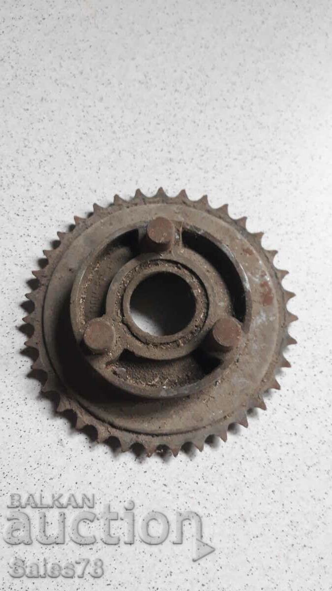 Rear sprocket for Balkan 50 with price 20.00 BGN | € 10.23 Rear sprocket for Balkan 50 with price 20.00 BGN | € 10.23