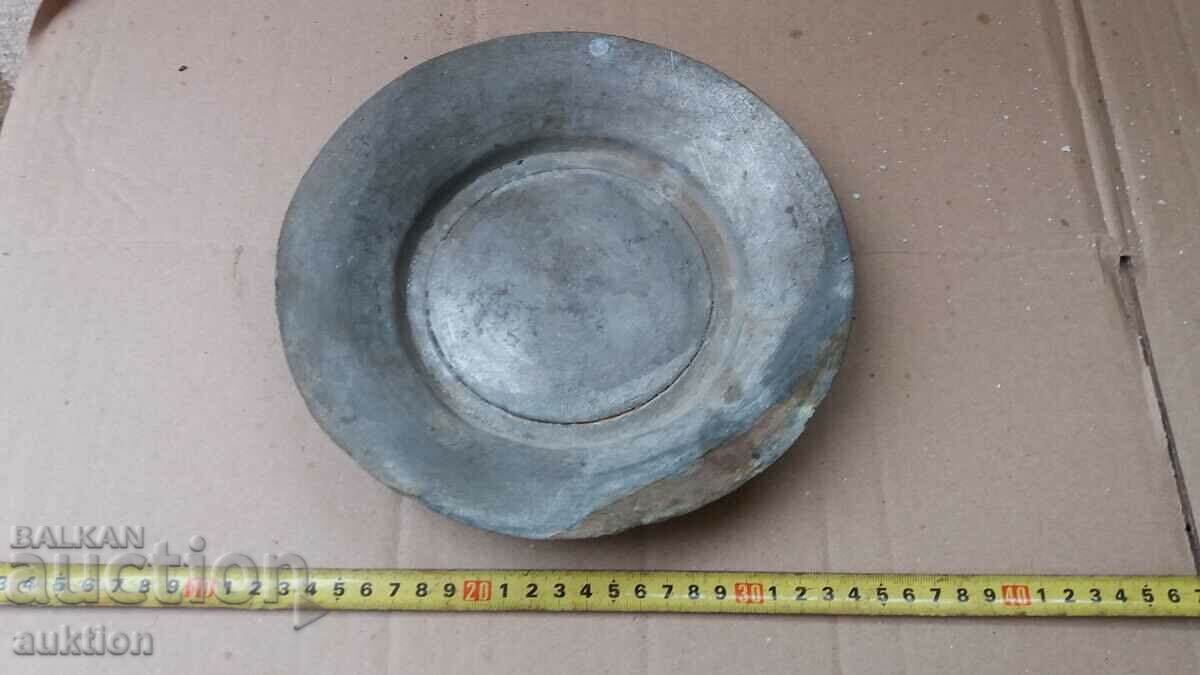 Auction RENAISSANCE COPPER BOWL, PLATE, TRAY Auction RENAISSANCE COPPER BOWL, PLATE, TRAY