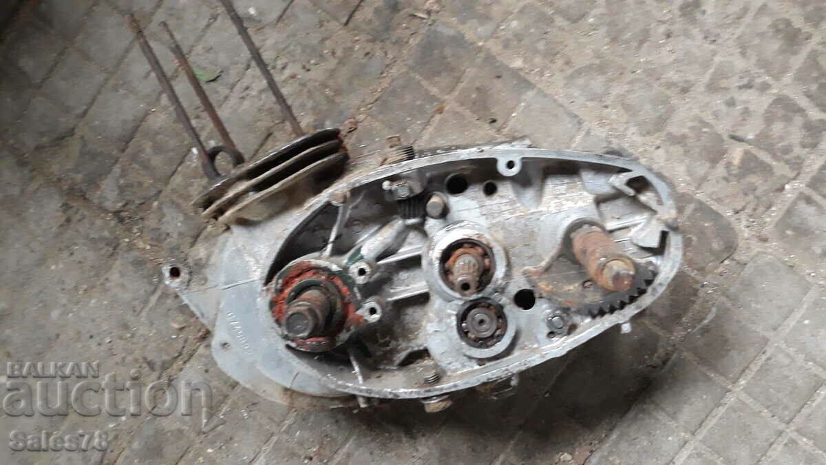 Engine for MZ with price 70.00 BGN | € 35.79 Engine for MZ with price 70.00 BGN | € 35.79