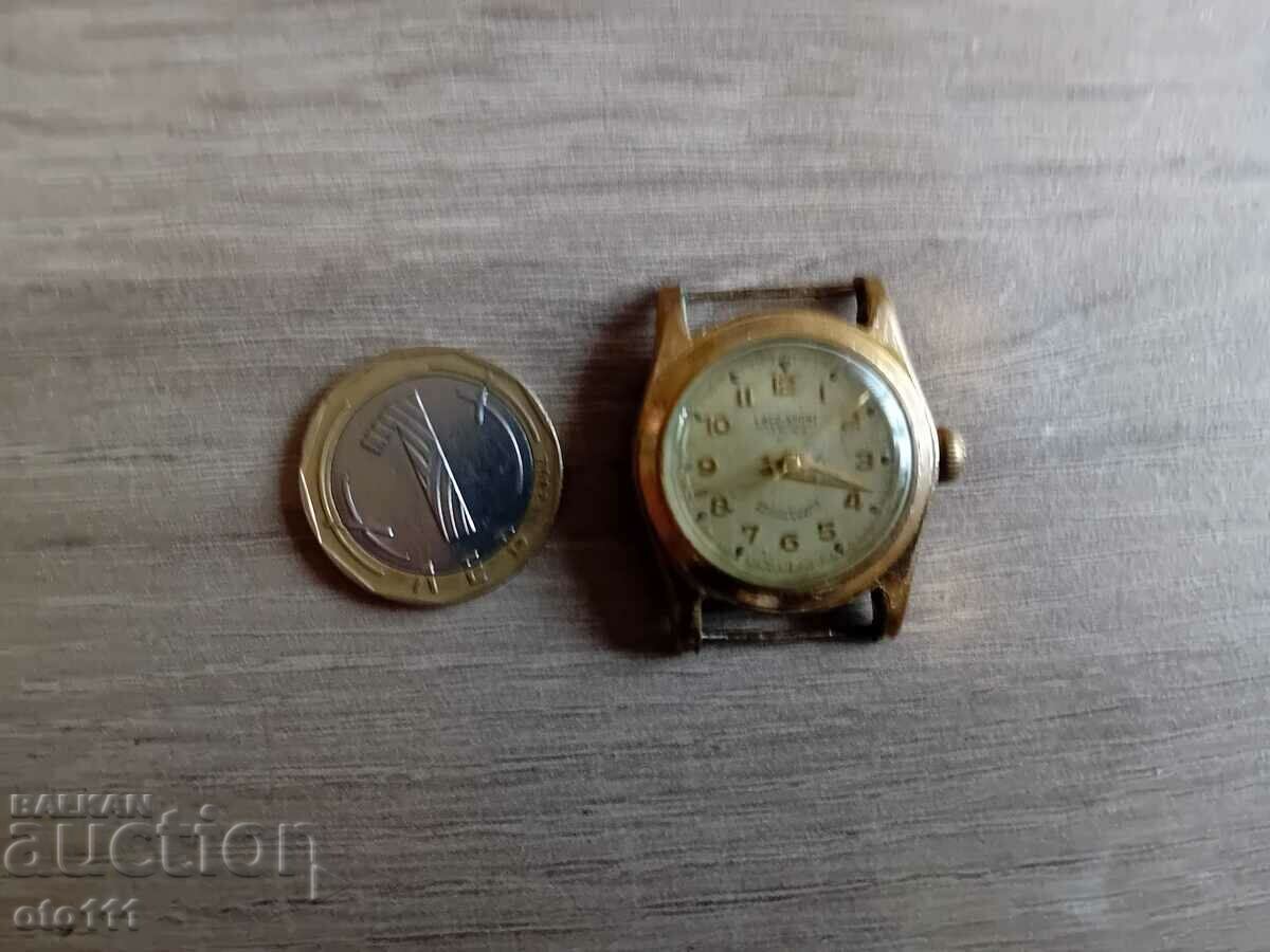 WOMEN'S GOLDEN WATCH - LACO SPORT with price 30.00 BGN | € 15.34 WOMEN'S GOLDEN WATCH - LACO SPORT with price 30.00 BGN | € 15.34
