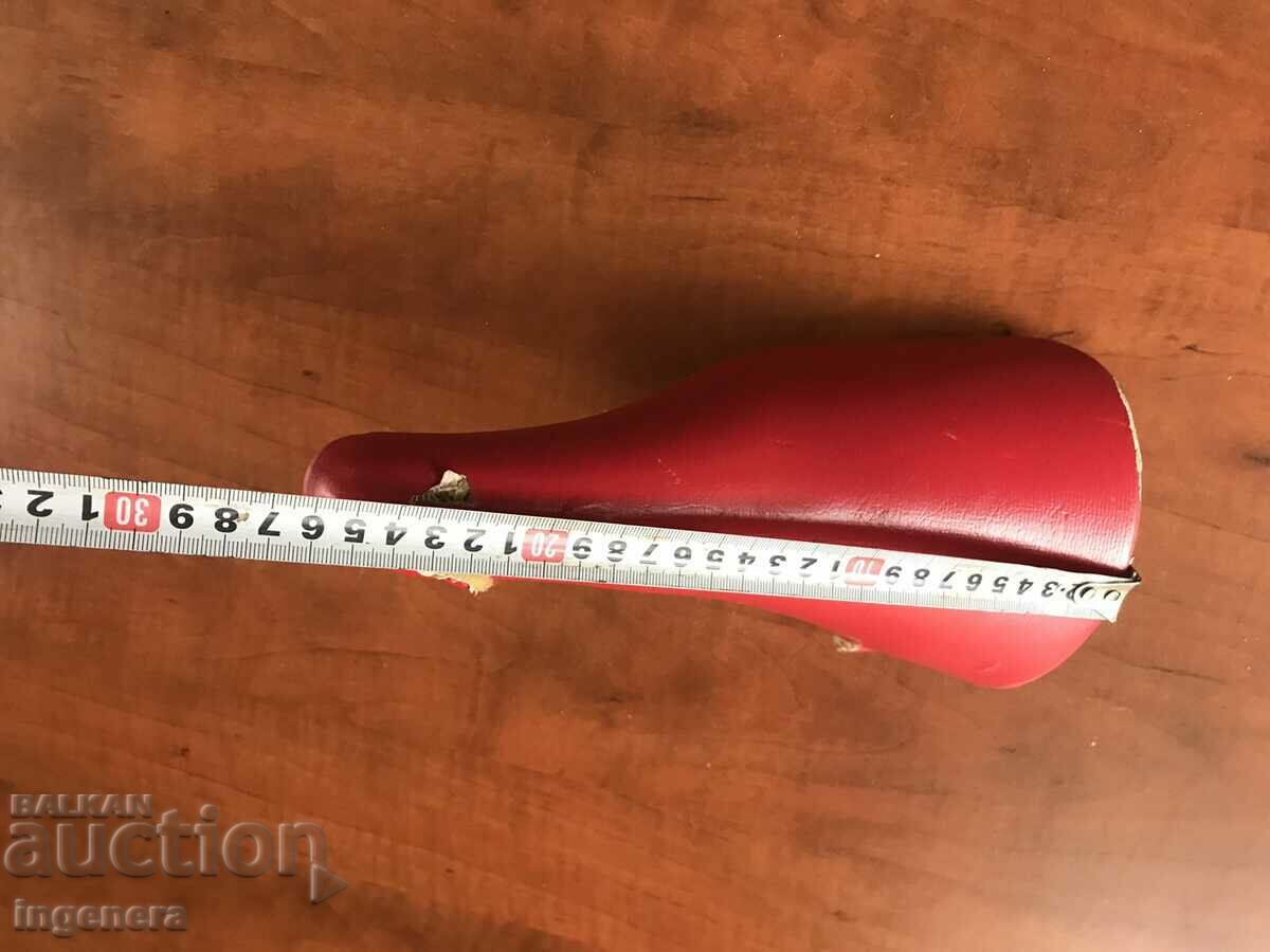 SCAUN DE BICICLETA cu preț 5.00 BGN | € 2.56