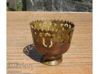 Турска Османска Империя старинна бронзова чашка с орнаменти