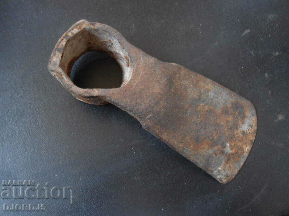 Δημοπρασία Παλιά σφυρήλατη λεπίδα, με σήμανση Δημοπρασία Παλιά σφυρήλατη λεπίδα, με σήμανση