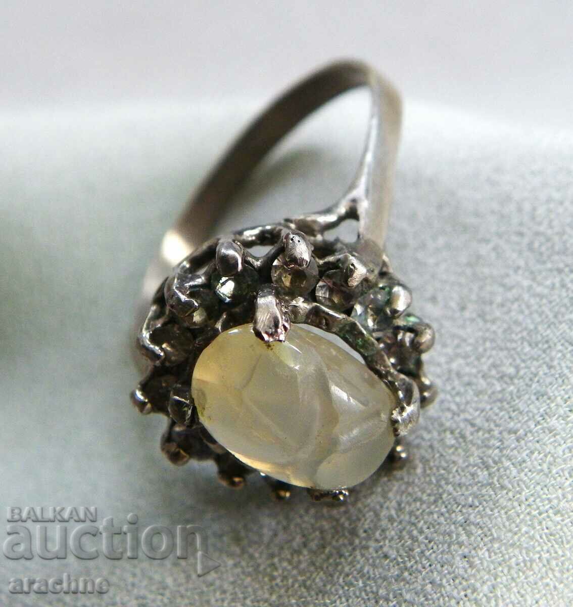 Auction  Silver ring with mountain crystal scarab