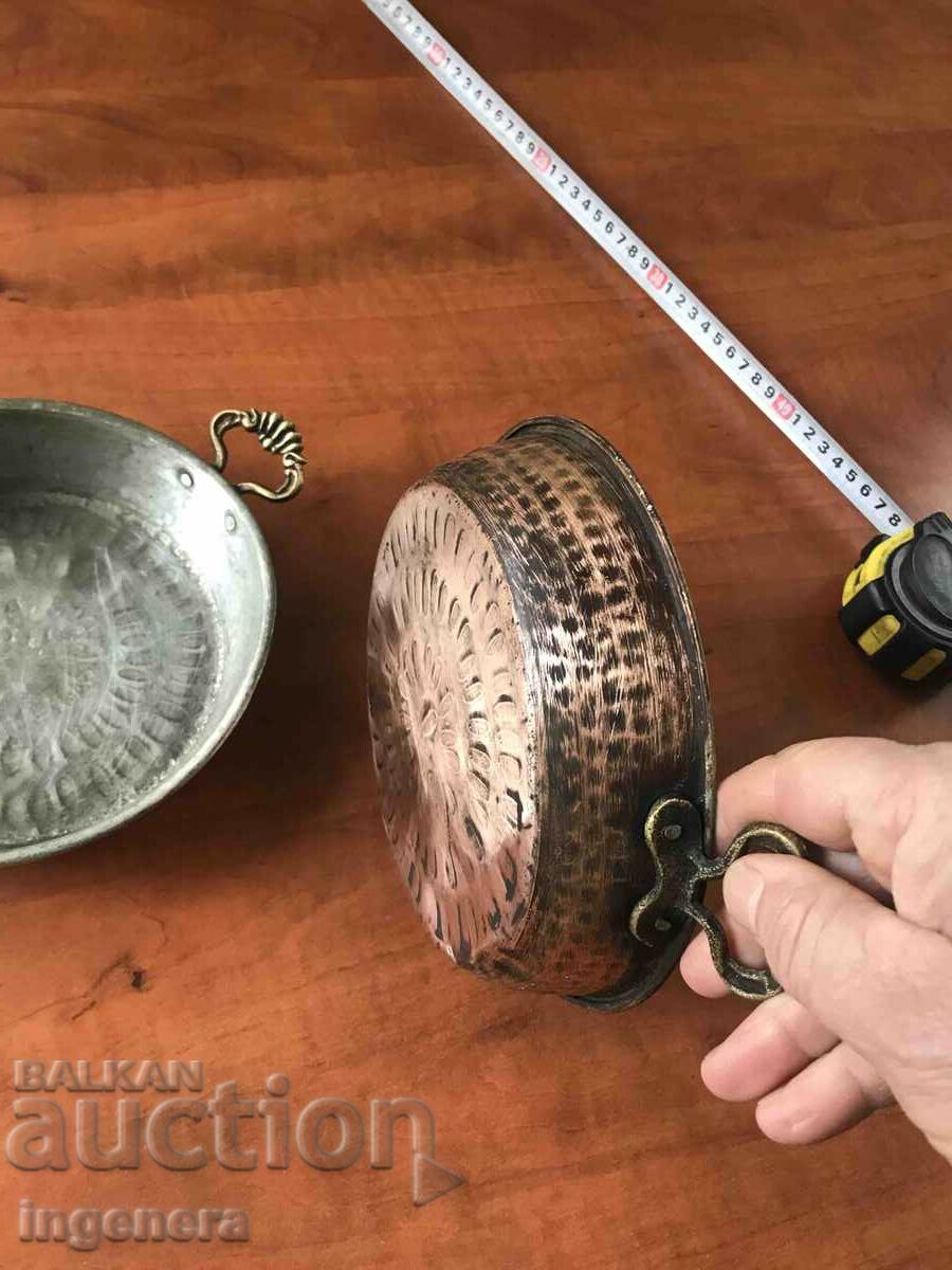 Delivery of HONEY COPPER PAN PAN FOR PASTRY ANTIQUE BREAD DISH-2 NOS.