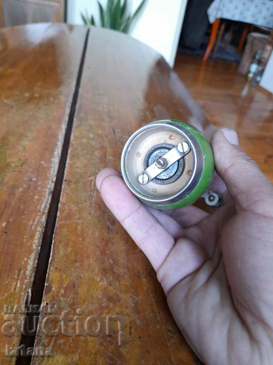 Delivery of Old grinder, pepper mill Delivery of Old grinder, pepper mill