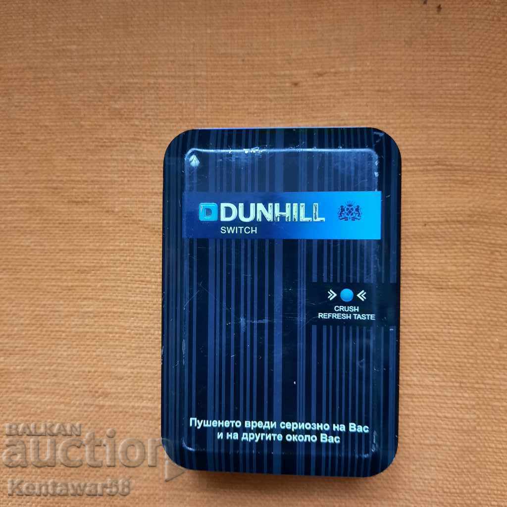 Tabătură metalică DUNHILL. Tabătură metalică DUNHILL.