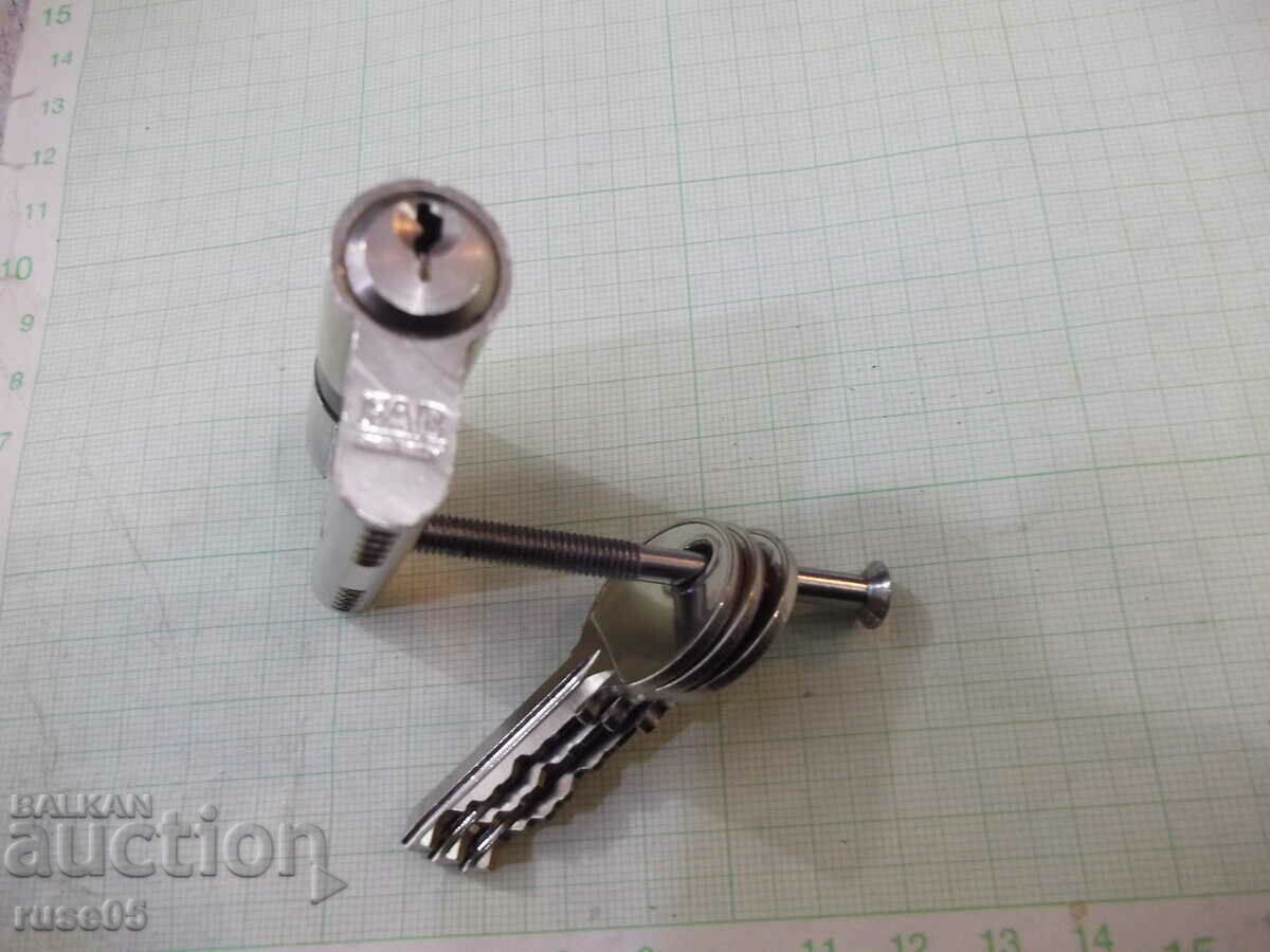 Auction Cartridge "FAR - ASSA ABLOY" new secret with three keys Auction Cartridge "FAR - ASSA ABLOY" new secret with three keys