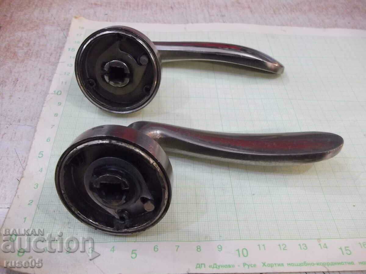 Δημοπρασία Λαβές 2 τεμ. κιτ μεταλλικής κλειδαριάς