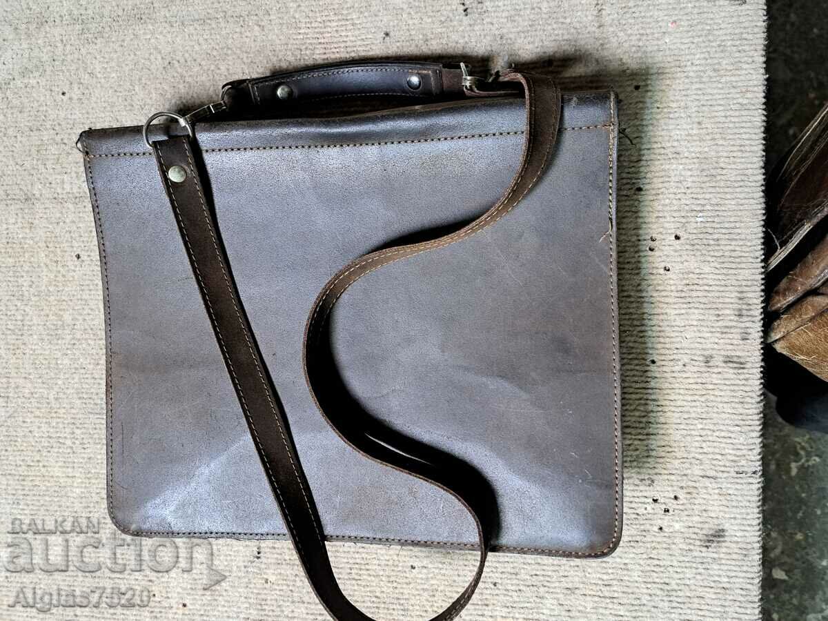 Italian leather bag/genuine leather/"CESARE PICCINI" with price 40.00 BGN | € 20.45