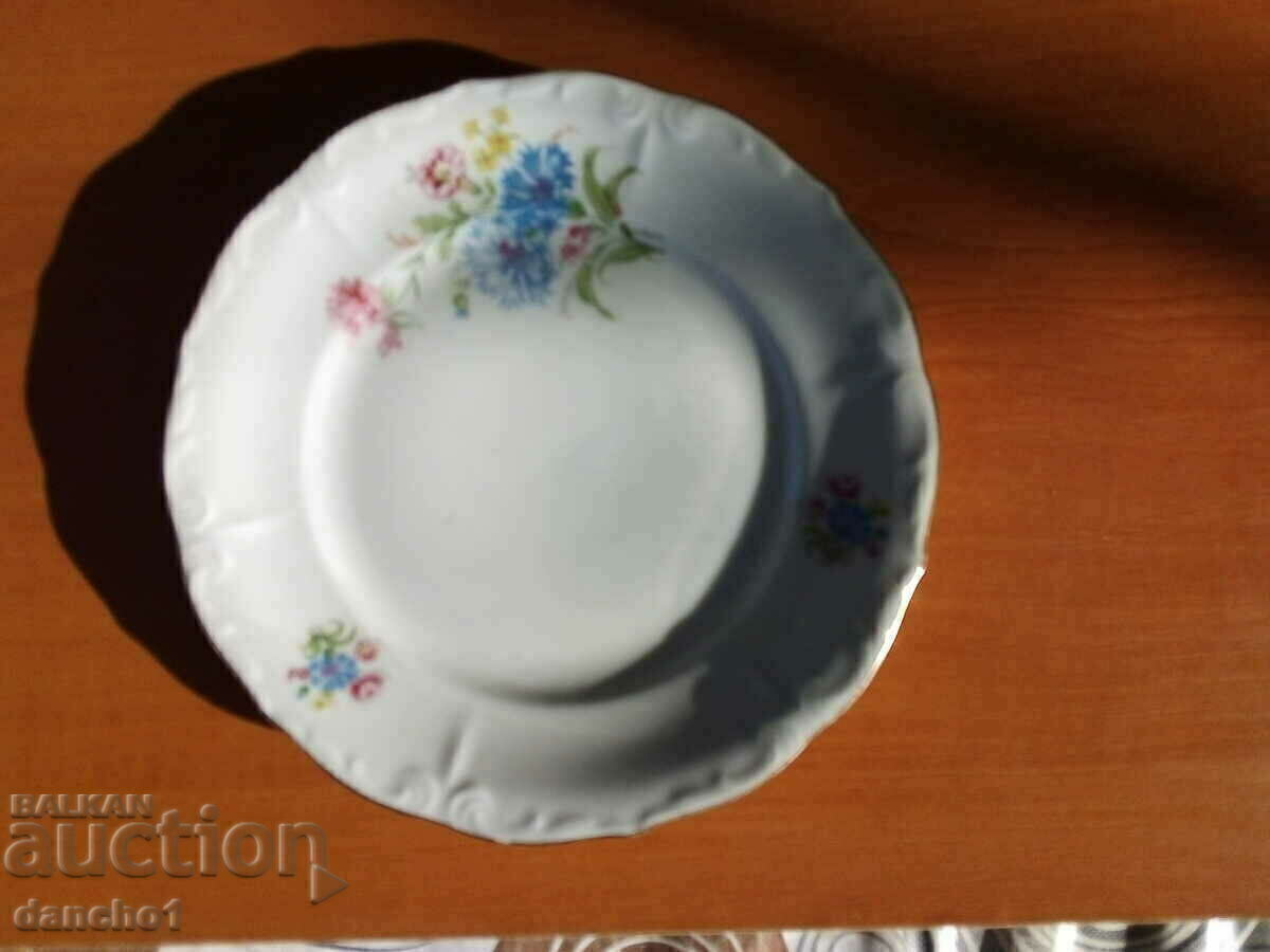 O farfurie O farfurie