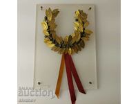 Interesting laurel wreath decoration award brass #5566