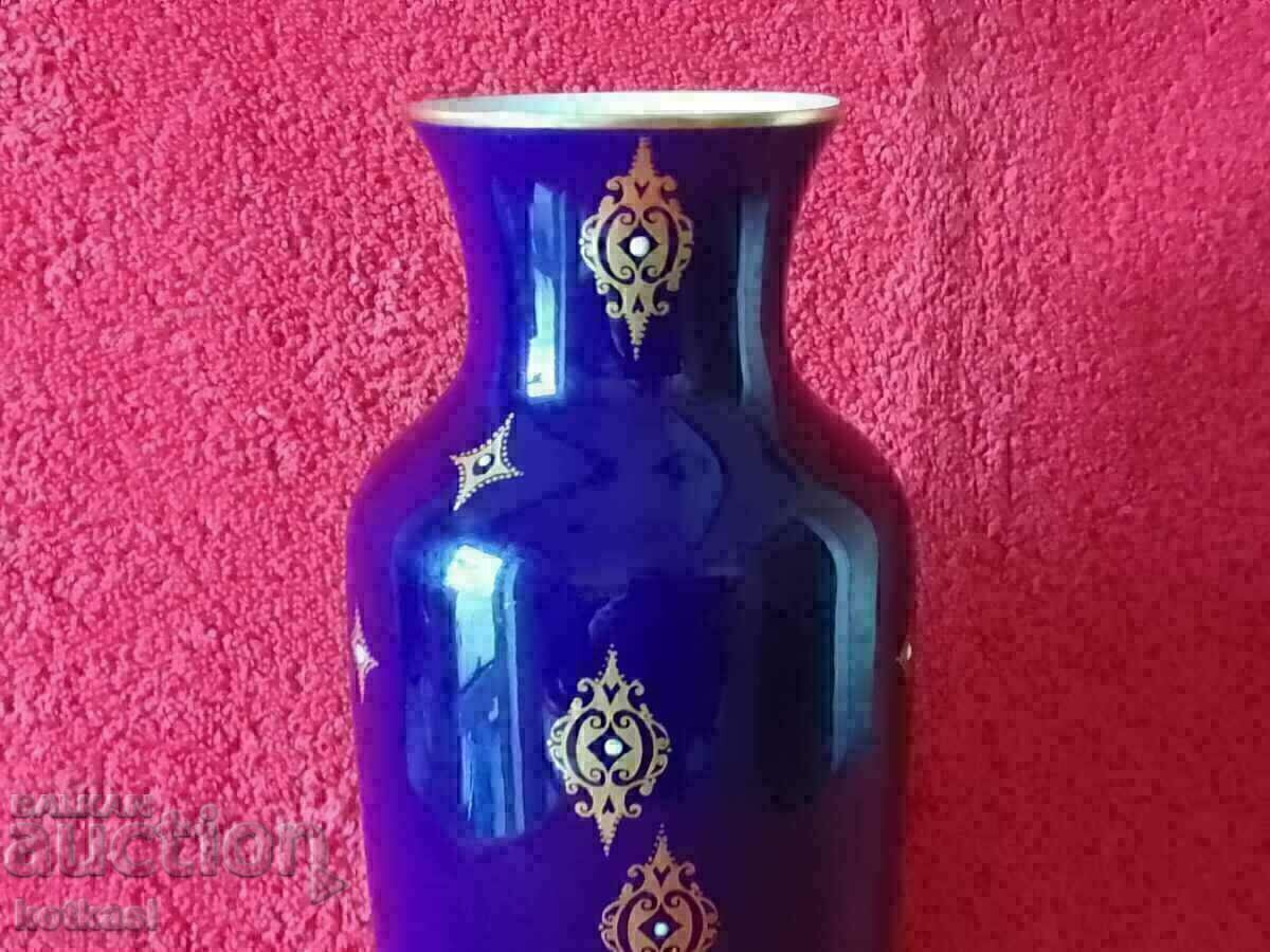 Δημοπρασία Παλιό πορσελάνινο Βάζο VOLKSTEDT GDR ΓΔΡ Κοβάλτιο Επιχρύσωση Δημοπρασία Παλιό πορσελάνινο Βάζο VOLKSTEDT GDR ΓΔΡ Κοβάλτιο Επιχρύσωση