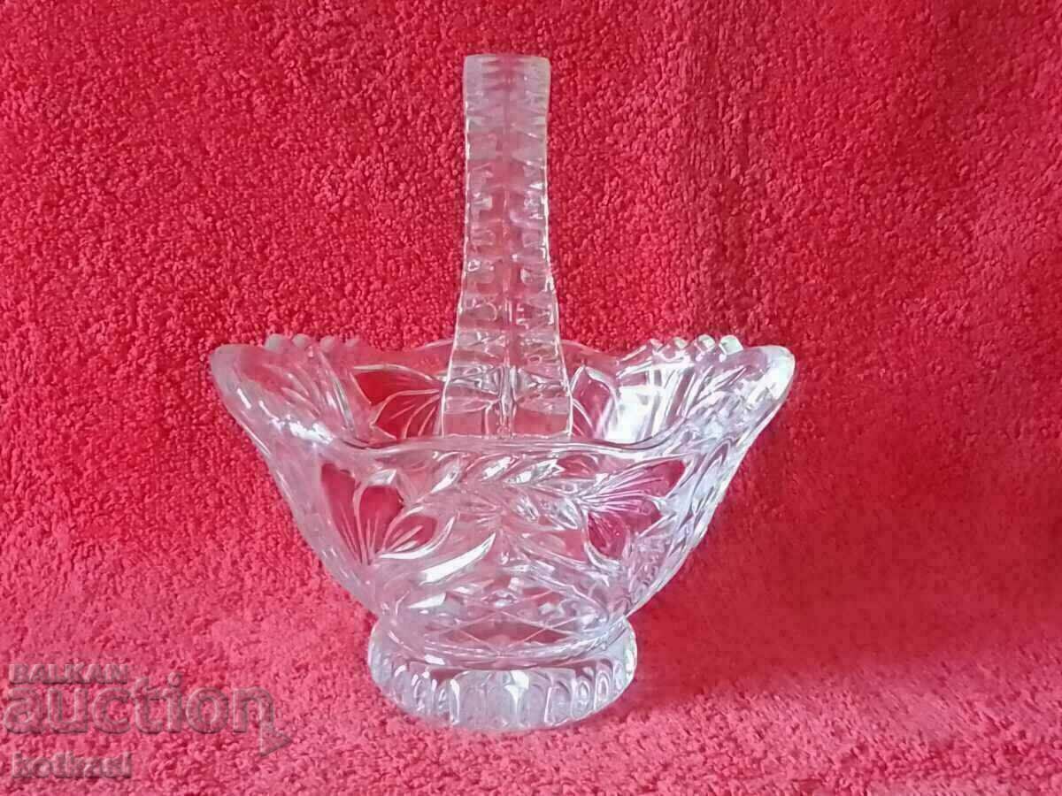 Παλιό κρυστάλλινο μασίφ καλάθι μπολ κόκκινα λουλούδια Βοημία με τιμή 55.50 BGN | € 28.38 Παλιό κρυστάλλινο μασίφ καλάθι μπολ κόκκινα λουλούδια Βοημία με τιμή 55.50 BGN | € 28.38